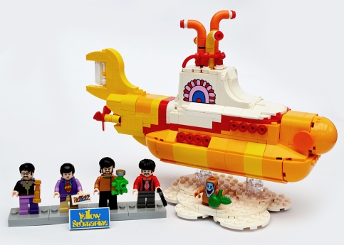 lego-yellow-submarine-3