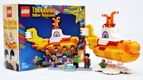 lego-yellow-submarine-box